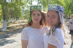«Шарк» тәжік-өзбек этномәдени бірлестігі «Алтынгүл» жазғы лагерінің тәрбиеленушілеріне мереке сыйлады
