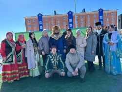 Областная Ассамблея народа Казахстана встретила Наурыз мейрамы с жителями мкр Кунай